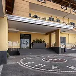 Hotel Smeraldo Qualiano