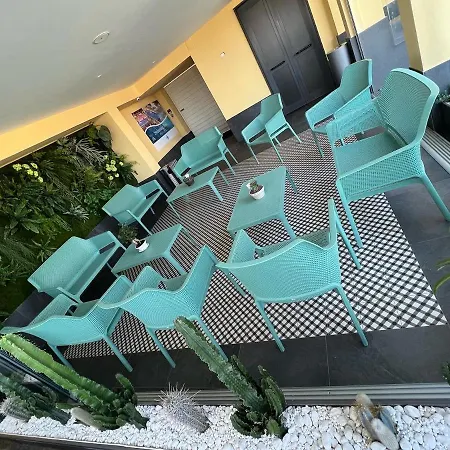 Smeraldo Hotel