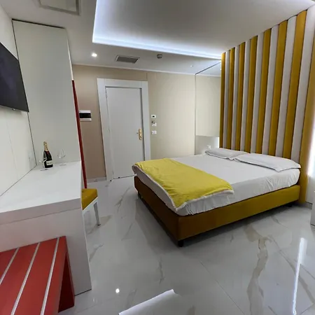 Smeraldo Hotel Qualiano
