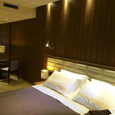 Smeraldo Hotel Qualiano