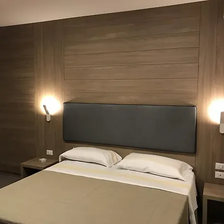 Smeraldo Hotel