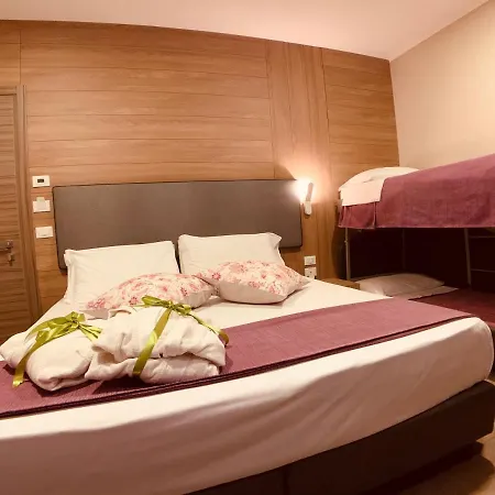 Smeraldo Hotel 3*