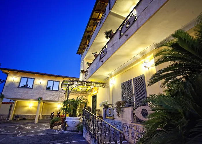 Hotel Smeraldo Qualiano